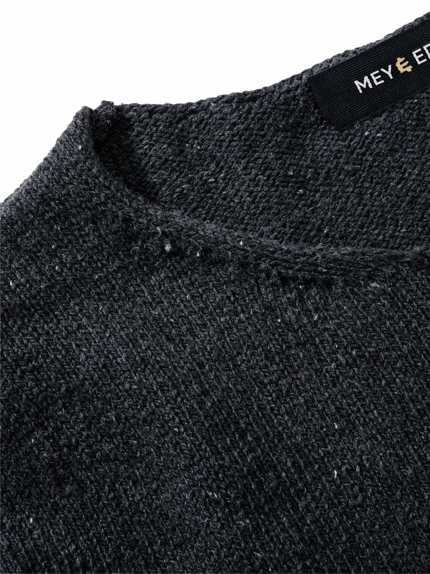 Upcycled Sweater 8 Upcycled Sweater – Bild 8