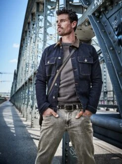 Comeback-Jeans -Jacken Verkaufs-Shop EC24 6242 DD 1