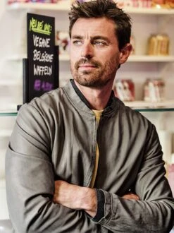 Auf-Messers-Schneide-Blouson -Jacken Verkaufs-Shop EC24 6510 DD