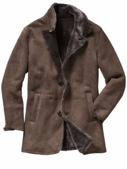 Purer Lammfellmantel