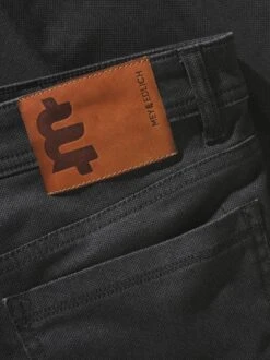 Pixel-Hose -Jacken Verkaufs-Shop EC24 6836 DJ 1